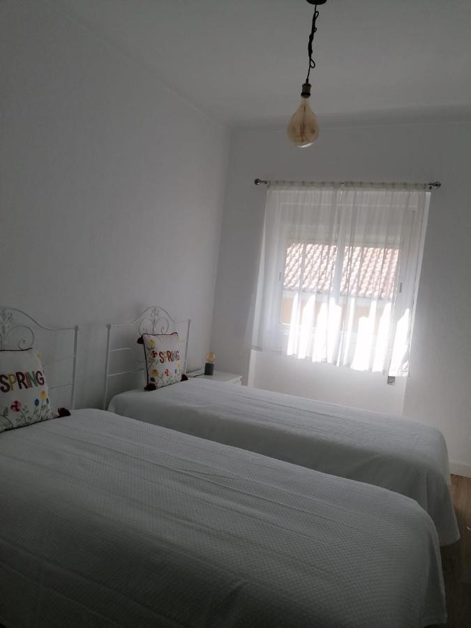 Alojamento Justo - Vila De 蒙塔吉尔 外观 照片